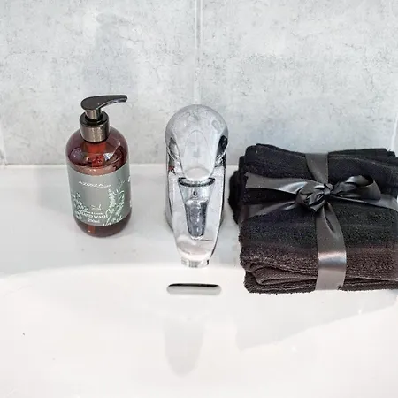 Seenaehe アパート *